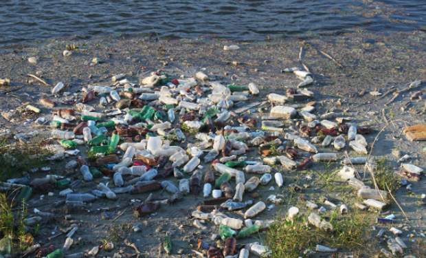 A rischio il Trattato globale contro l’inquinamento da plastica. Il WWF lancia l'allarme